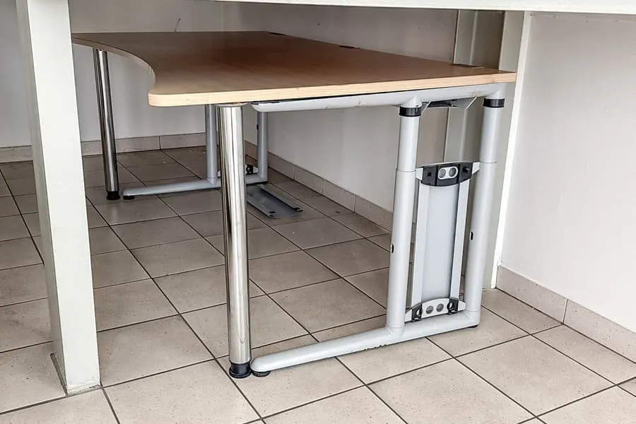 Lot of desks