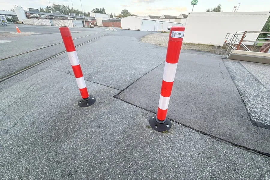 2 stupića za ograđivanje