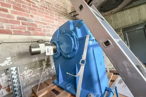 Réducteur Flender SEN250