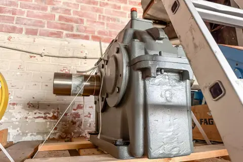 Engrenage droit Tacke NHI225