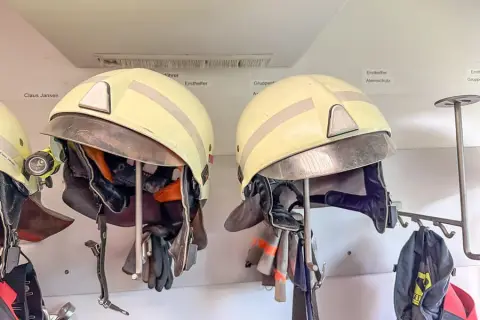 2 Schuberth veiligheidshelmen