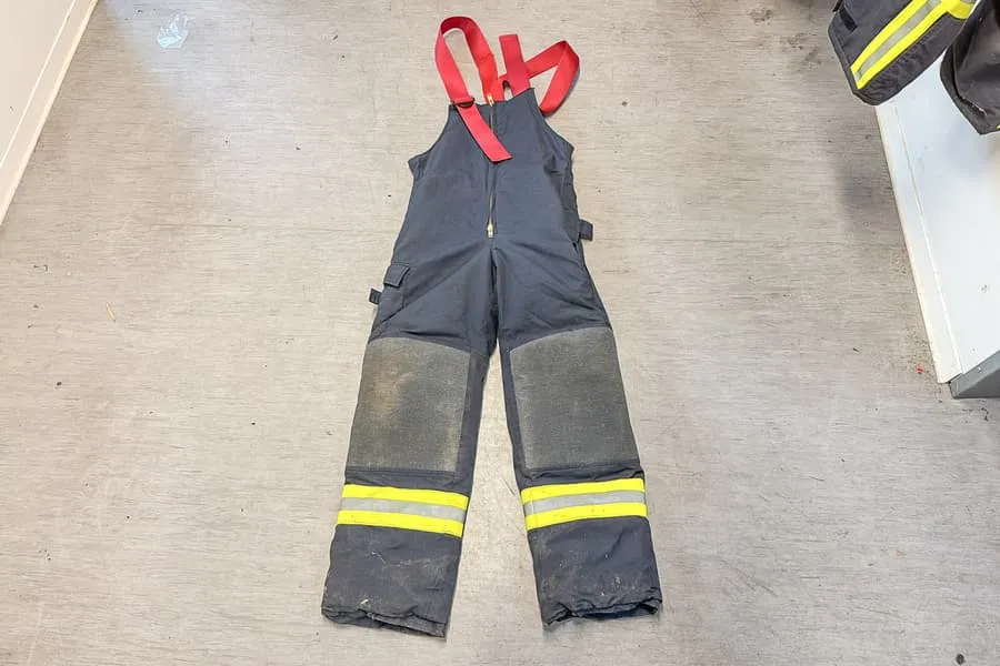Fire protection bib trousers Viking, size 46