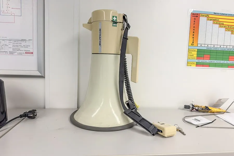 Megafon Monacor