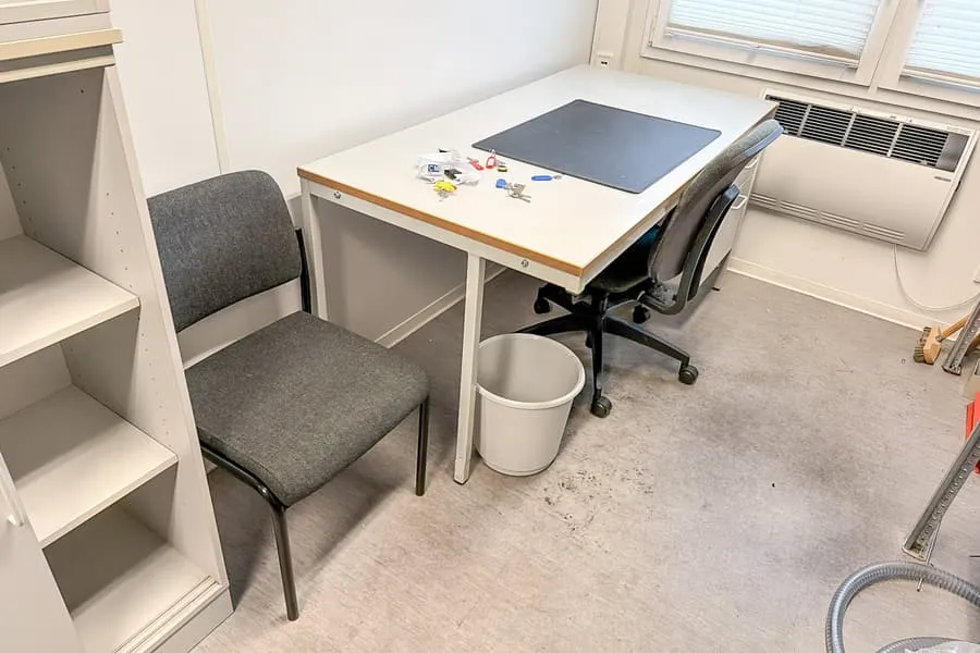 Tafel en 2 stoelen