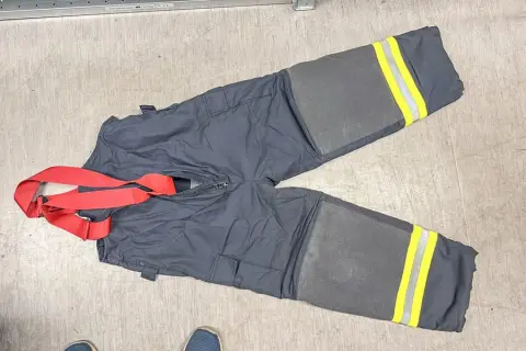 Pantalon de protection incendie avec bretelles Viking