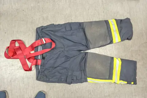 Pantalon de protection incendie avec bretelles Viking, taille 54