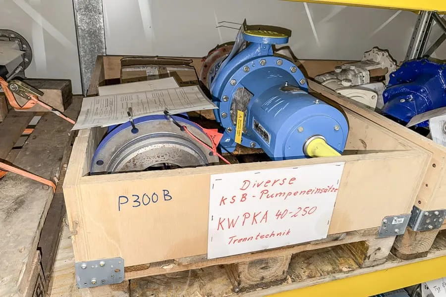 Pallet met diverse pompinzetten KSB