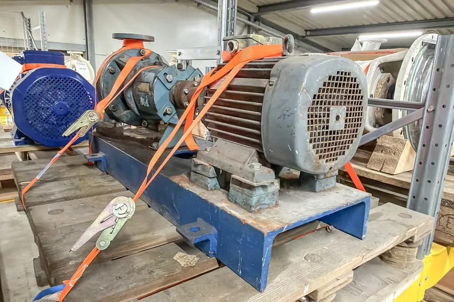 Pomp met motor VEM VDE 053