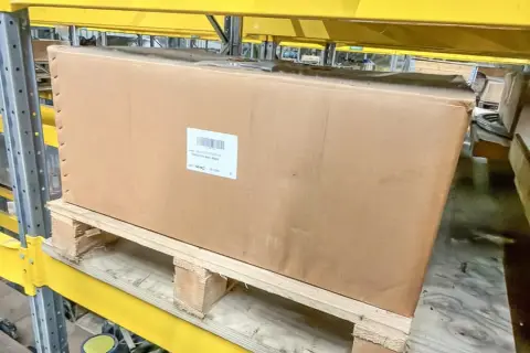 Accessoire d'entraînement pour grues, emballé d'origine