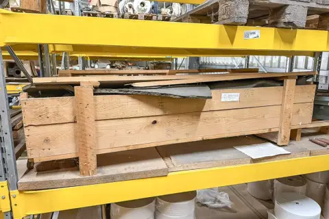 2 caisses avec faisceau de tubes