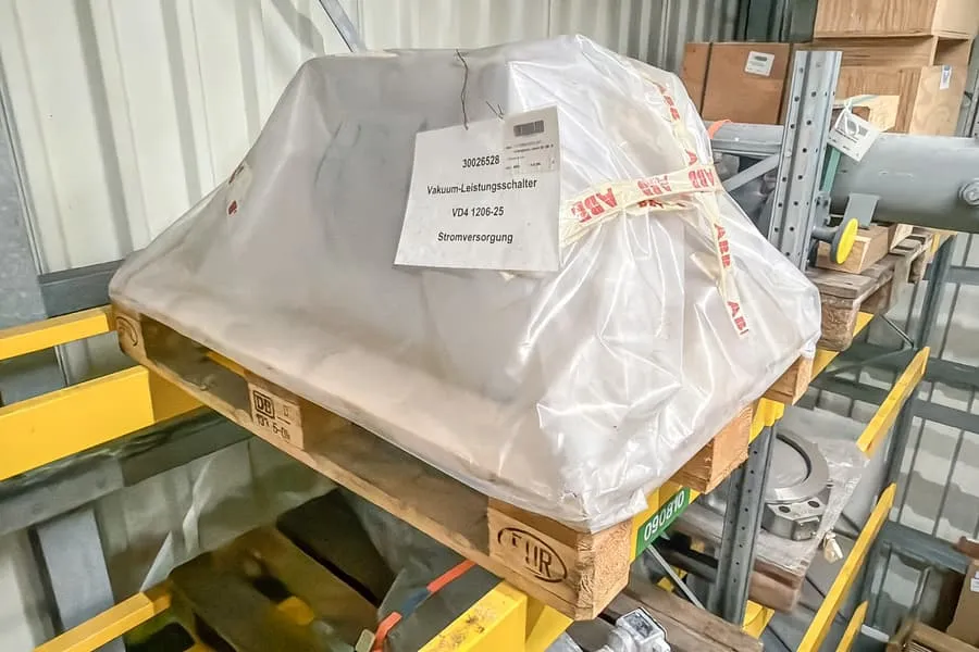Disjoncteur à vide VD4 1206-25