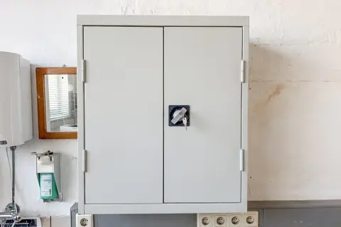 Metalen kast
