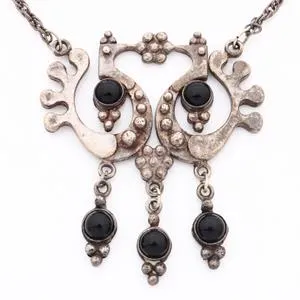 Collier