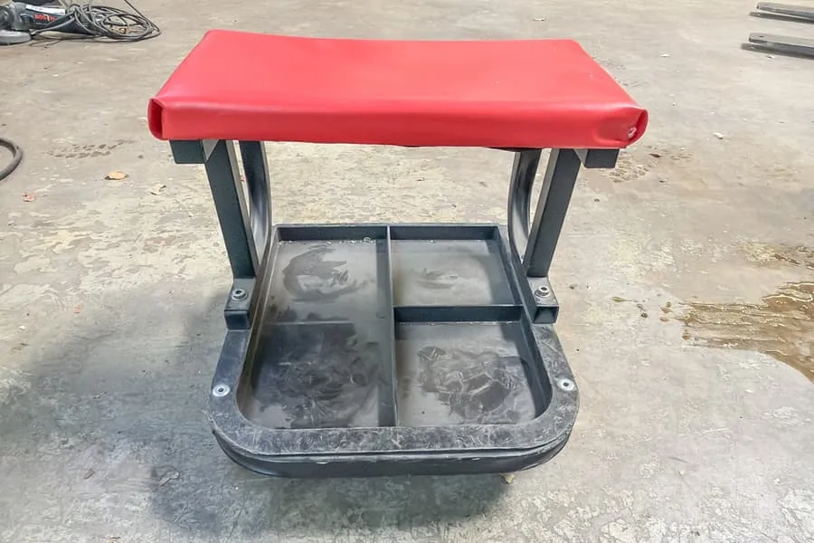 Werkstatthocker, fahrbar