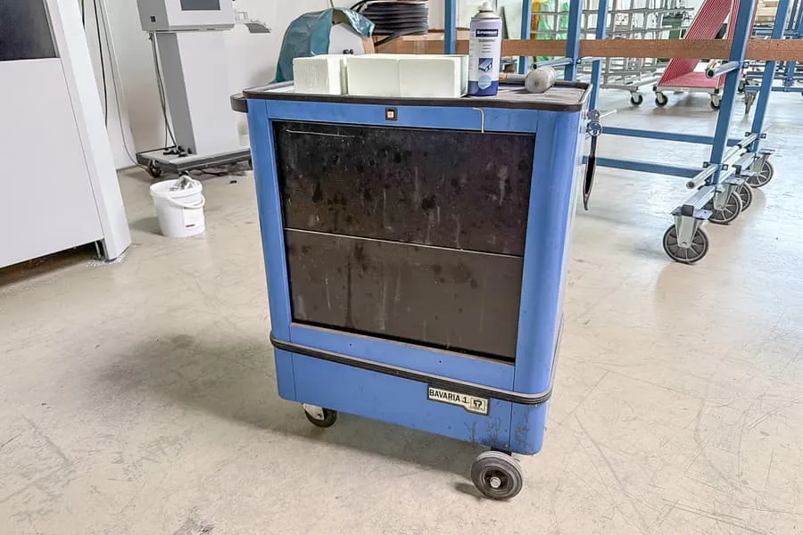 Workshop trolley Tecnolam Bavaria 1, partially filled