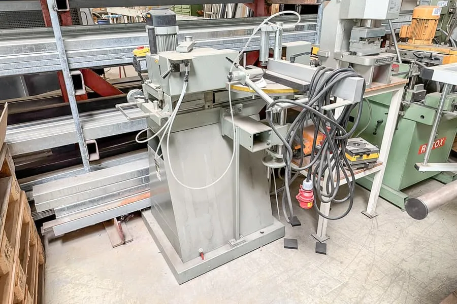 Uitsparingsfrees Graule AKF 6/250