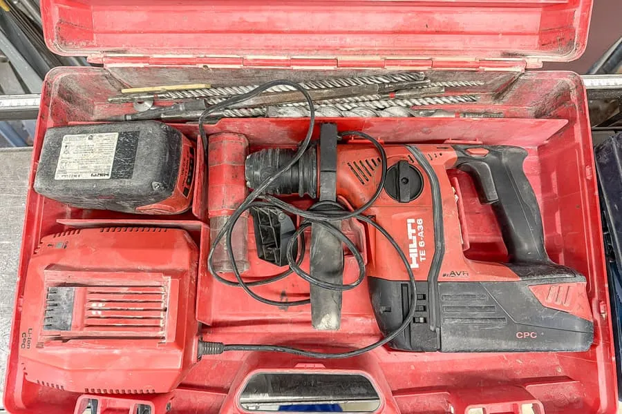 Akumulatorowy młot udarowy Hilti TE 6-A36