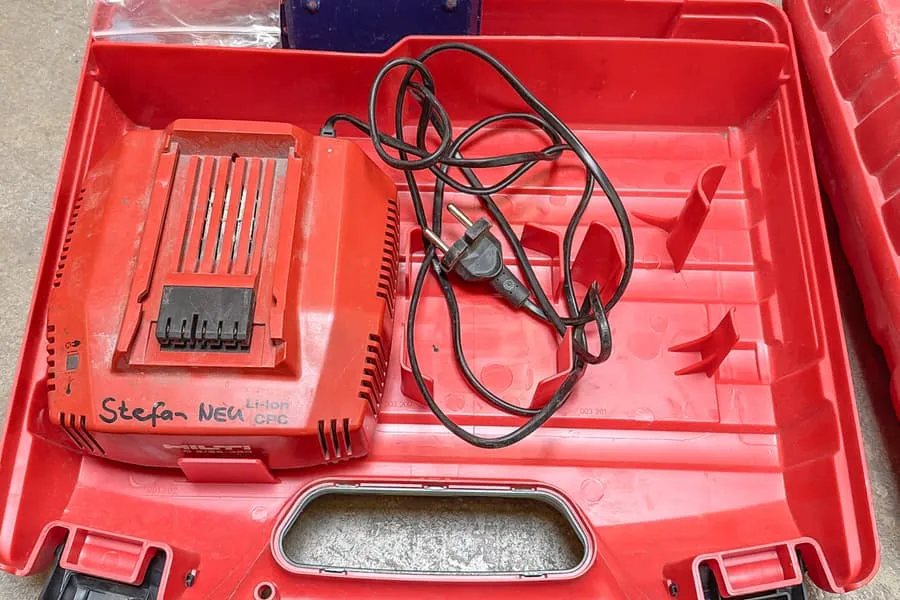 Stacja ładowania Hilti C 4/39-350