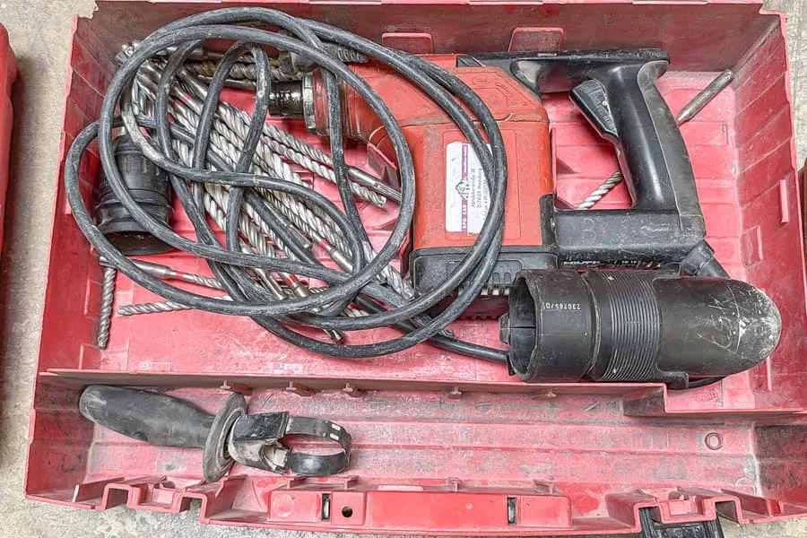 Электрический перфоратор Hilti TE 15