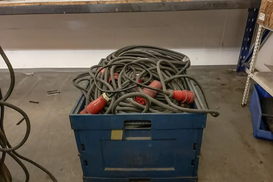Lot de câbles haute tension