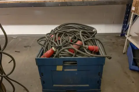 Lot de câbles haute tension