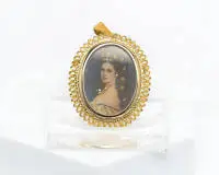Hanger, 'Portret Sissi', 18kt geelgoud, 3 diamanten, ca. 7,8 g