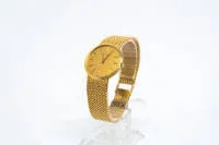 Audemars Piguet, pánské náramkové hodinky, 18kt žluté zlato, Ref. BA6055519, quartz, číslo strojku B88452, s originálním pouzdrem v krabici a papíry, pájený zlatý náramek, obvod zápěstí cca 18,5 cm, ø 30 mm bez korunky, celková hmotnost 66 g, kupní faktura 1989,...