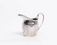 Roomkan, George IV, Engeland, circa 1834, zilver 925, meesterteken SP, gegraveerd reliëfdecor, h. 10,5 cm, ca. 119 g