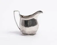 Cream jug, George IV, England, circa 1802, silver 925, maker's mark "JH..?", h. 9 cm, approx. 97 g, hallmarks somewhat worn