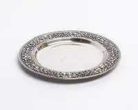 Assiette, 1re moitié du 20e s., argent 900, aile avec décor floral en relief, marque de fabricant HK, ø 20 cm, env. 241 g