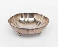 Silver bowl, 1st half 20th c., silver 800, wavy form on three ball feet, approx. 6.4 cm high, ø 19 cm, approx. 193 g, hallmarks somewhat polished