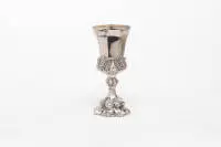 Coupe, argent, 13 lots, vers 1850, historicisme, pied et tige ornés de feuillage, intérieur doré, 20 cm de haut, env. 188 g
