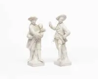 Para figur, dudziarz i tancerz, KPM, znak berła (słaby), każda ok. 16 cm wys., restaurowane