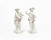 Paire de figures, joueur de cornemuse et danseur, KPM, marque au sceptre (faible), env. 16 cm de haut chacune, restaurées