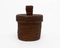 Boîte à couvercle, Bakuba, Congo, vannerie en raphia, 19e s., env. 16 cm de haut.
