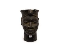 Paire de têtes commémoratives, Bénin, Afrique, env. 24 cm de haut chacune