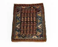 Kurd-Hamadan, West-Iran, waarschijnlijk circa 1900-1930, ca. 1,38 x 1,03 m, pool gedeeltelijk gereduceerd