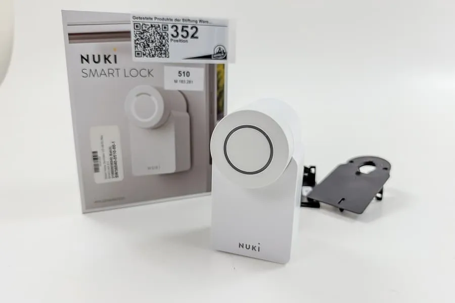 Smart home hub accessory Nuki Smart Lock 4.0