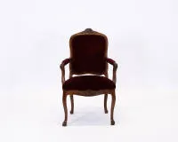 Fauteuil, baroque, Hollande, 2e moitié 18e s., noyer sculpté, dossier et accoudoirs ainsi que ceinture avec décor d'acanthe sculpté, pieds griffes, garniture de velours rouge, 106.5 x 66 x 52 cm, traces d'âge, petits compléments
