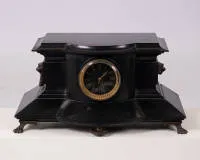 Mantel clock, J. Verhagen & Cie, Cologne, circa 1900, black marble, lion heads, 25.5 x 50 x 29 cm