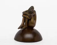 Bruni, Bruno (né à Gradara/Italie 1935, études à l'Instituto d'Arte Pesaro et à la Hochschule für bildende Künste Hamburg, sculpteur et graphiste),