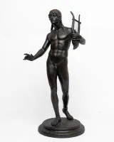 Hilgers, Carl (1844 Düsseldorf - 1925 Berlijn, meesterleerling van de gerenommeerde beeldhouwer August Wittig aan de KA Düsseldorf en bepaalde de Duitse beeldhouwkunst van het einde van de 19e eeuw),