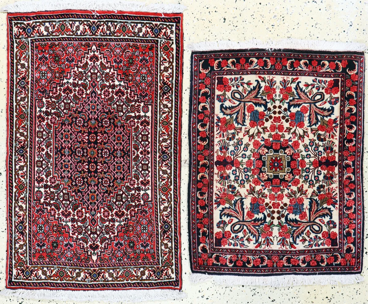 2 lots Bidjar, Perzië, eind 20e eeuw, wol op katoen, ca. 112 x 70 cm & ca. 88 x 67