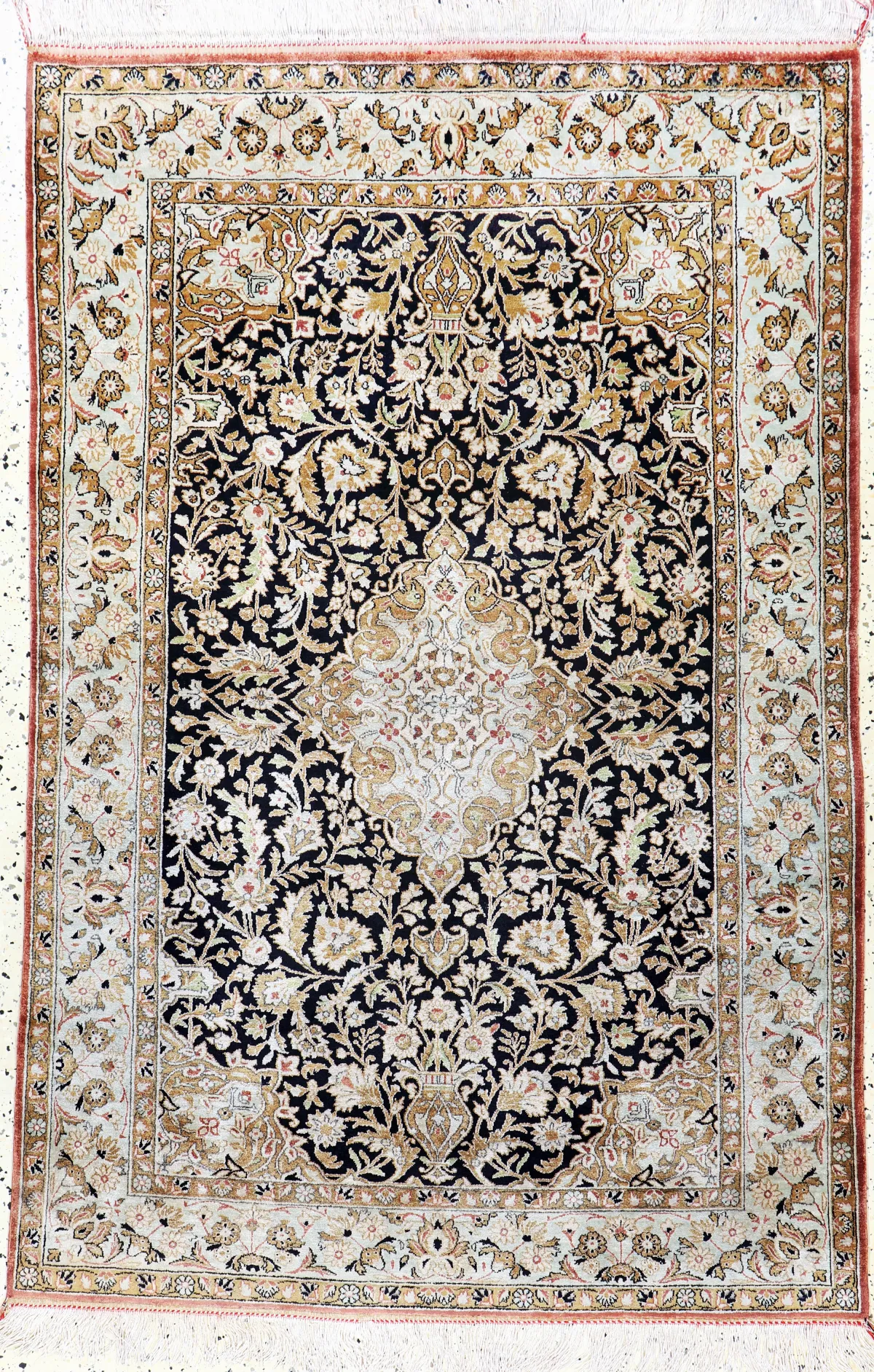 Ghom silk, Persia, mid 20th c., pure natural silk, approx. 158 x 105 cm, EHZ: 2