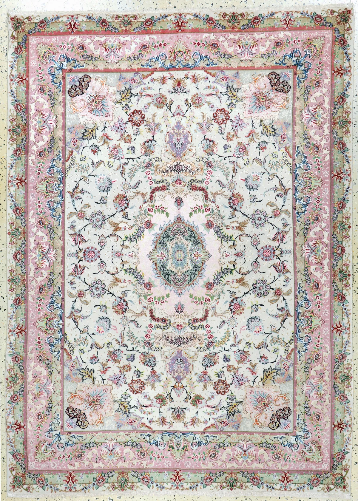 Täbriz fijn (70 Raj), Perzië, eind 20e eeuw, kurkwol met en op zijde, ca. 214 x 156