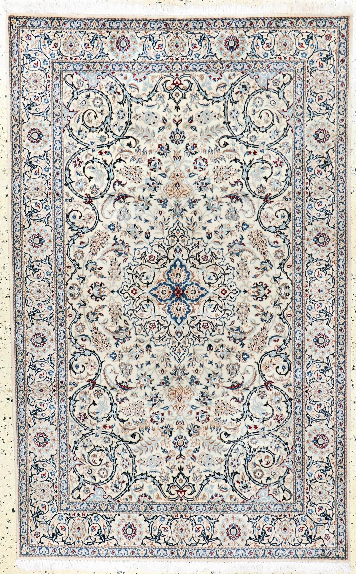 Nain fijn (6 La), Perzië, eind 20e eeuw, Kork wol met zijde, ca. 197 x 126 cm, ca