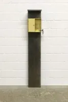 Étagère murale avec cube verrouillable #0325
