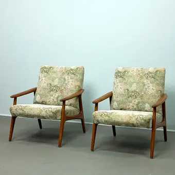 DANISH MØBELFABRIK. Paire de fauteuils / lounge chairs, teck, années 1960, Danemark (2).