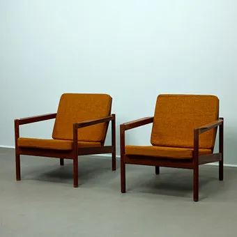 KAI KRISTIANSEN. Magnus Olesen, two armchairs / Lounge Chair, teak, wool, 1960s, Denmark (2).