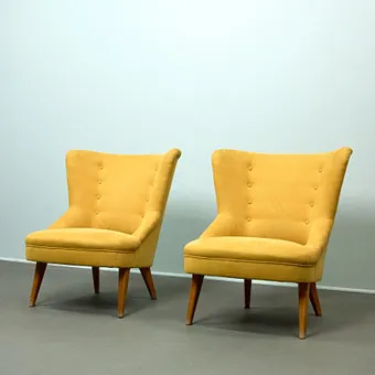 PÁR KŘESEL / WINGBACK CHAIRS, textil a dřevo, 50. léta (2).